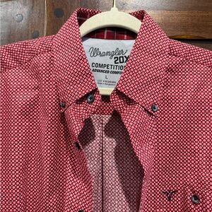 Wrangler Men's Red Geometric Button Down Shirt
